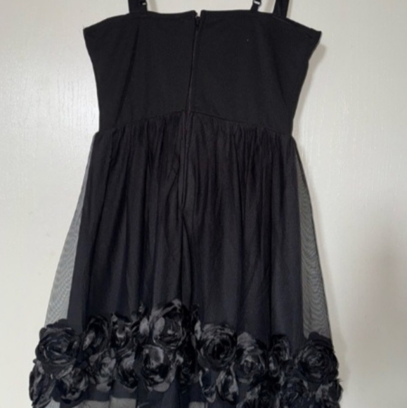 Trixxi Black Midi Dress with Floral Detail Trim - Picture 8 of 14